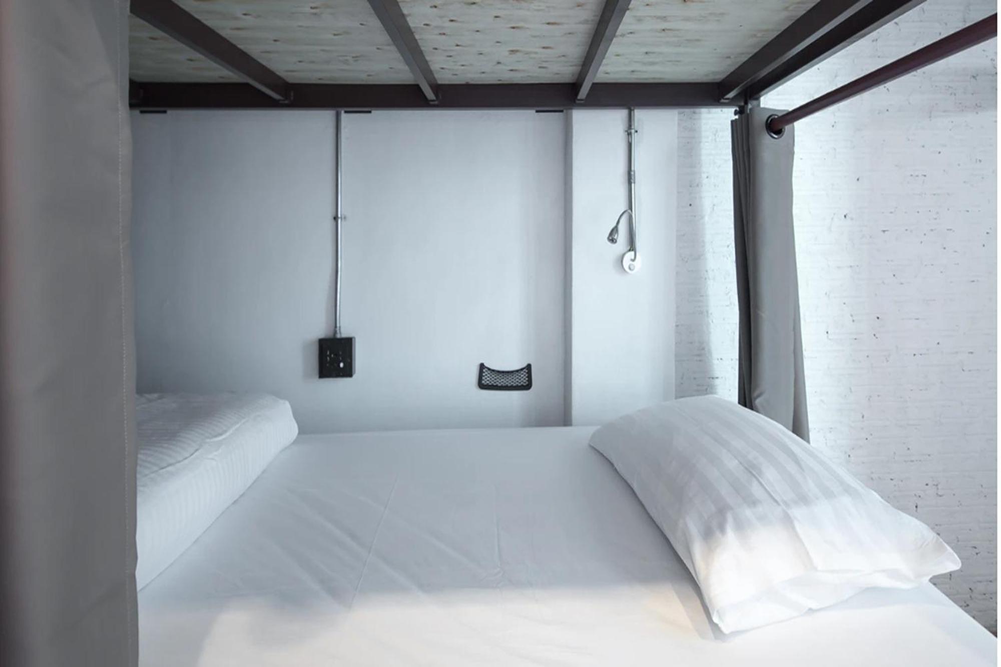 Yindee Travellers Lodge Nan Bagian luar foto