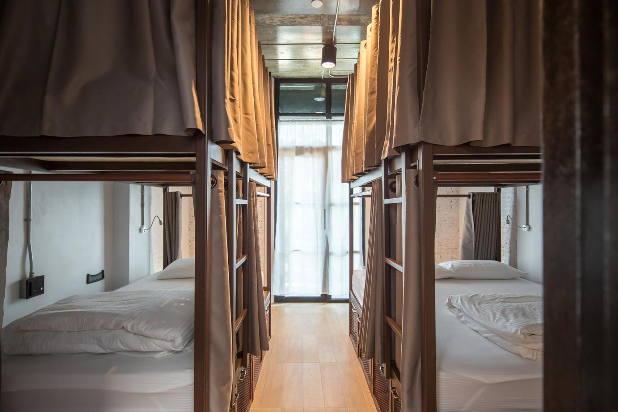 Yindee Travellers Lodge Nan Bagian luar foto