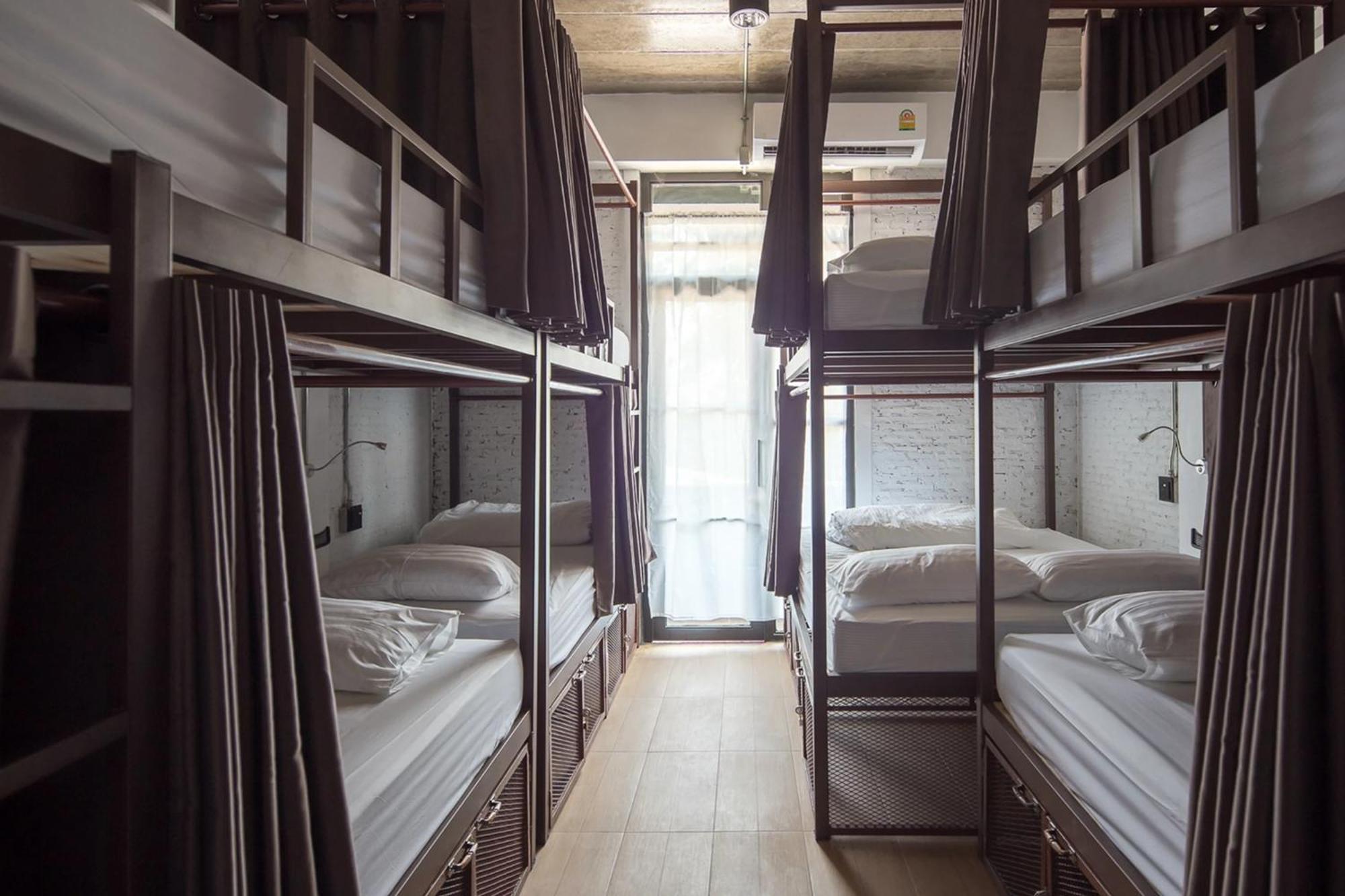 Yindee Travellers Lodge Nan Bagian luar foto