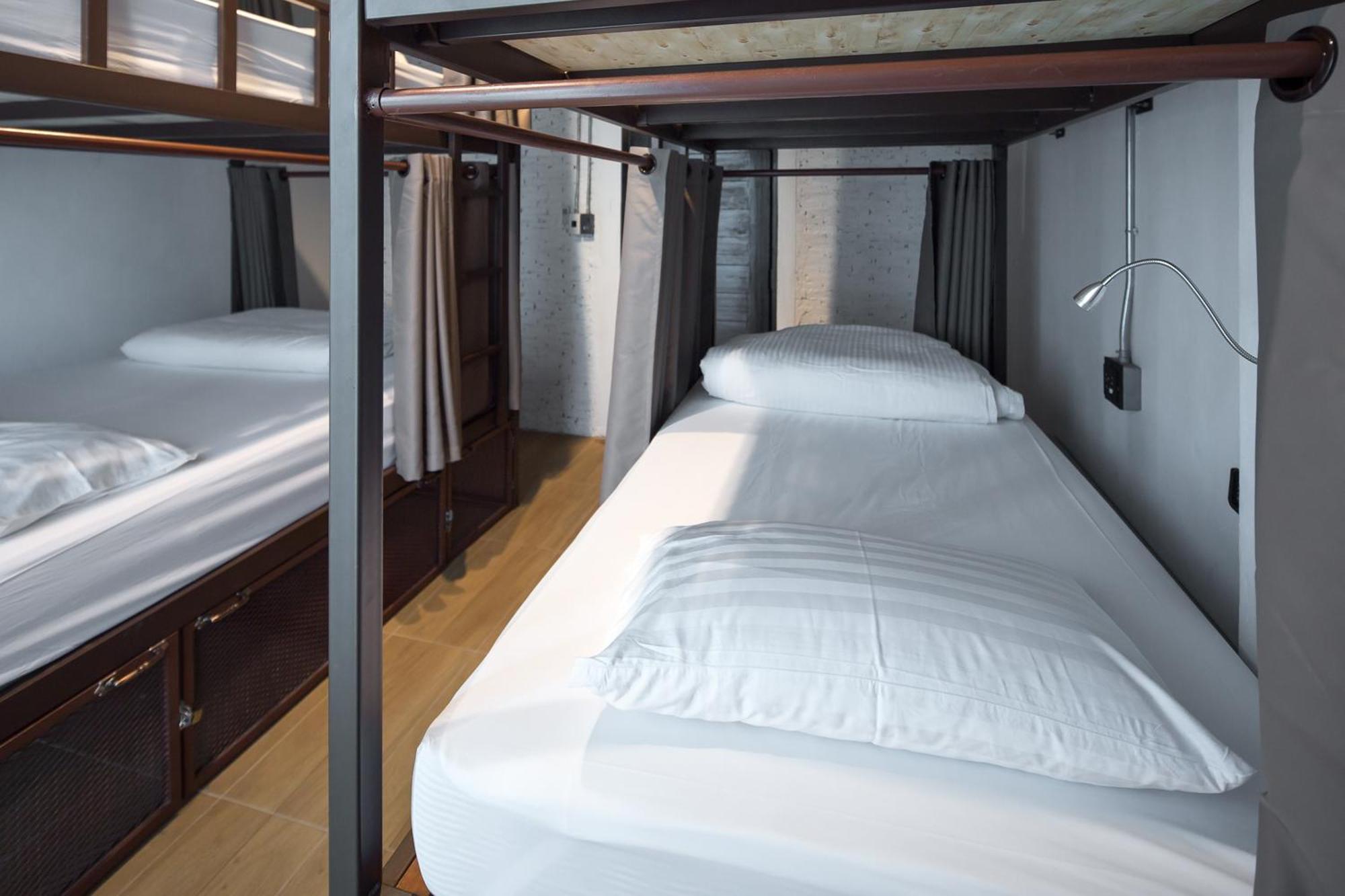 Yindee Travellers Lodge Nan Bagian luar foto