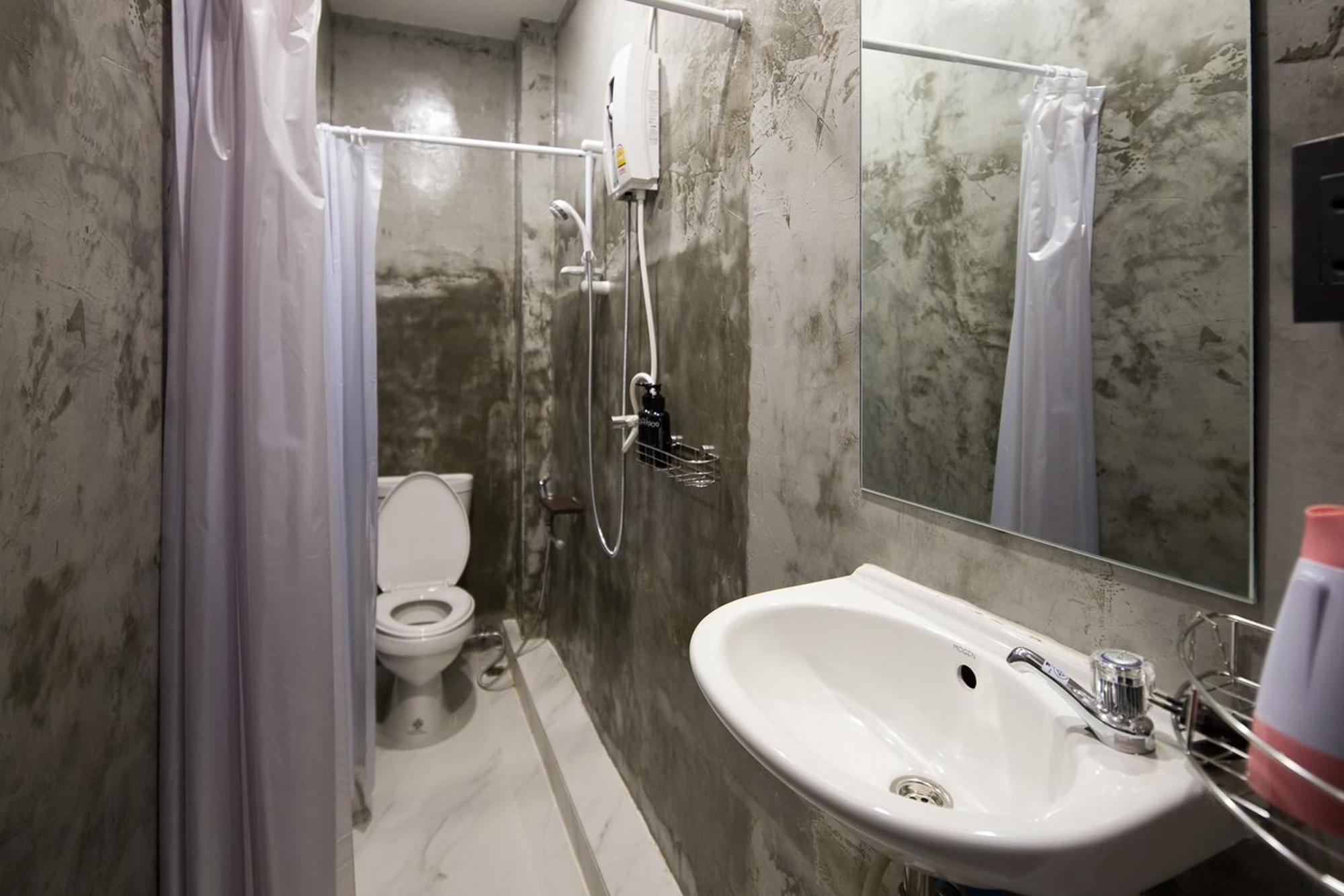 Yindee Travellers Lodge Nan Bagian luar foto